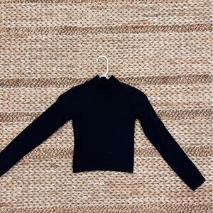 Black Mock Neck Long Sleeve Crop Top